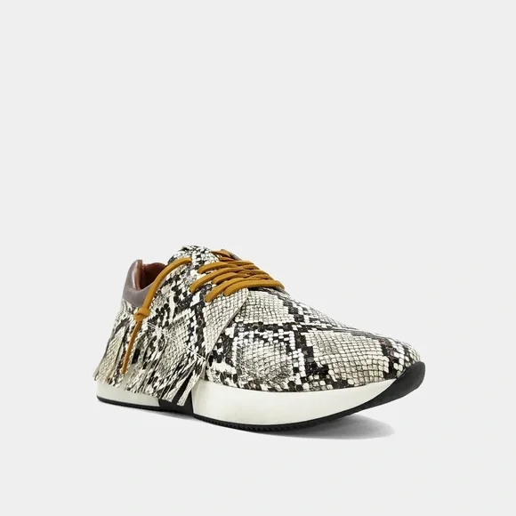 BRAND NEW!! Women’s ShuShop Pepa Brown Snake Fringe Sneaker Size 8M
